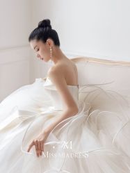 -MISS MIA 婚纱品牌馆