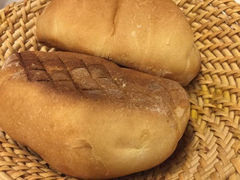 餐前面包-船屋葡国餐厅