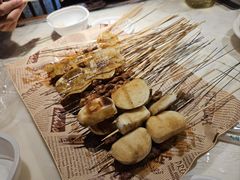 -老街烧烤大排档·地道湖北菜·龙虾馆(汉口火车站店)