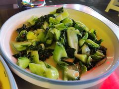油味非常重的20元青菜-台州湾小海鲜·范家厨房(人民路店)