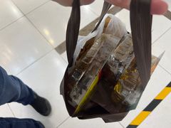-周黑鸭(北京海淀区新中关店)
