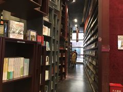 -当当梅溪书院(步步高梅溪新天地店)