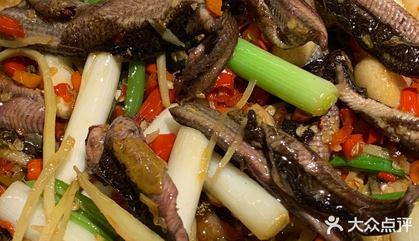 成都美食探店｜十年回水镇，一味入江湖