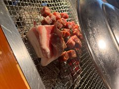 -肉甲韩国木炭烤肉(新壹街1店)