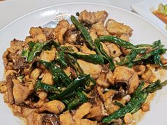 -鲁南仔·滕州炒鸡(经三路店)