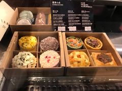 -星巴克(浦东机场T2到达店)