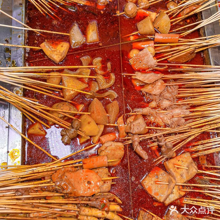 找到了坠熟悉的味道！这家麻辣烫烟火气好足！ 