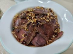 -YI PIN JU 一品居中餐厅 中国超市