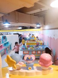 -多多淘儿童体验中心(重庆来福士店)