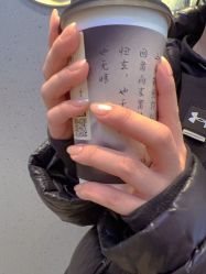 -雪奈传统美甲美睫