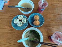 -鑫震源·苏式大虾生煎(山塘街店)