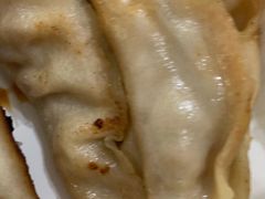 牛肉锅贴-大个子蒸饭