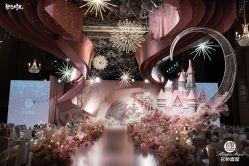 -花轿喜屋婚礼策划