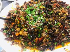 -江湖黑大兔(杨家坪店)