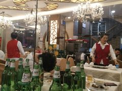 -渝君重庆火锅(嘉宾路店)
