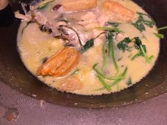 -咕嘟草帽鱼·牛奶一样的鲜鱼汤(包河万达广场创始店)