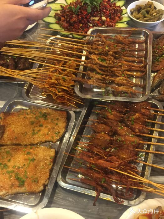 重庆君君烧烤城图片 - 第87张