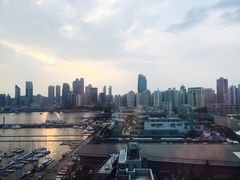 -青岛海尔洲际酒店