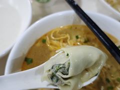 -绿杨馄饨临顿路店