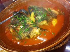 土烧千岛湖鱼头-千岛湖小鱼儿·淳安匠心农家菜