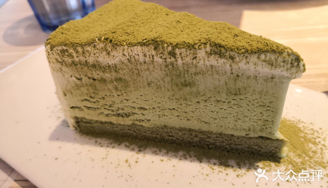 小蛋糕也好吃！小龙虾不够入味