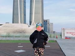 -南京眼步行桥