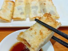 扁担锅贴-诚铭记·虾仁汤包·成都小吃(融创店)