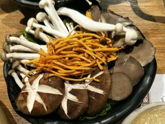 -呷哺呷哺(砂之船奥莱店)