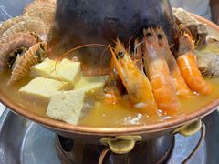 -一口猪海鲜浑锅·东北家常菜