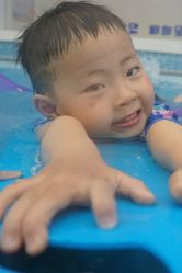 -龙格亲子游泳·水育早教运动中心(泰州海陵店)