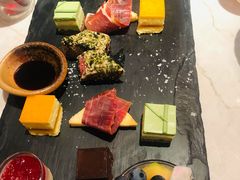 -香榭大堂吧 Champs-Elysées Bar(上海南新雅皇冠假日酒店)