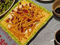 -肥肥虾庄·金牌油焖大虾(杨园滨江时代walk店)