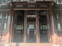-汇龙潭