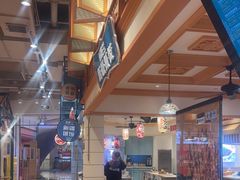 -大食代美食广场(上海中心店)