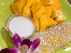 -Dang restaurant (patong phuket)