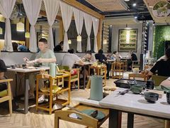 大堂-狐狸爱上椰子鸡(滨江星光大道店)