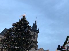 -多瑙河畔鞋履雕塑