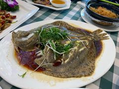 -快乐海鲜酒楼(滇池路店)