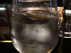 -Whisper Bar 