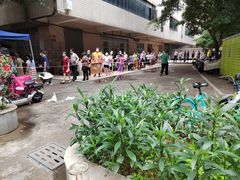 -佰搭果·广式茶餐厅(西华路店)