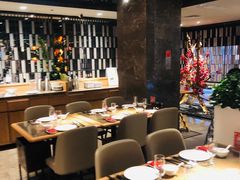 大堂-四季民福烤鸭店(西单华威约饭街店)