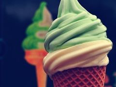 -万利隆·活力烘焙(人民路店)