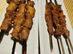 戈壁滩红柳烤肉-巴扎美食·新疆菜·西域歌舞表演餐厅(新疆大厦店)