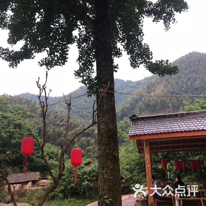 云河谷休闲山庄