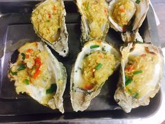 -覃记海鲜美食餐厅