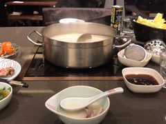 -捞王锅物料理(上海世茂广场店)