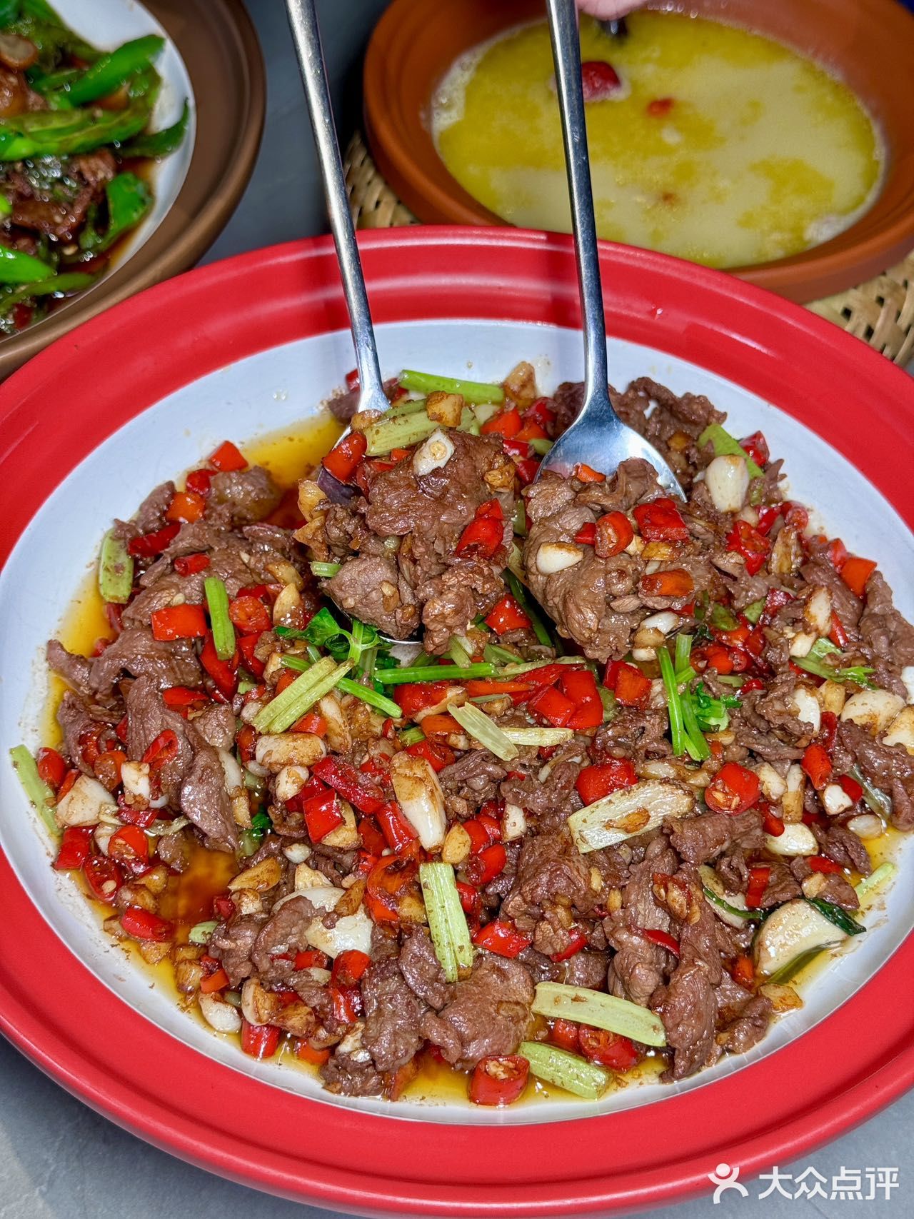 去来福士吃湘菜，认准这家就对了！