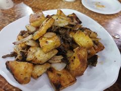 -老字号大盘鸡·丸子汤·抓饭