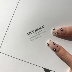 -LILY NAILS美甲美睫