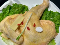 -鲜入唯煮·港式海鲜牛肉火锅(金宝街店)